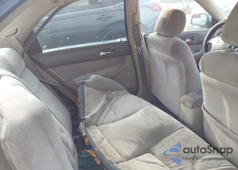 1994 Honda Accord Lx/Ex из США, поврежденный, VIN 1HGCD5631RA068896